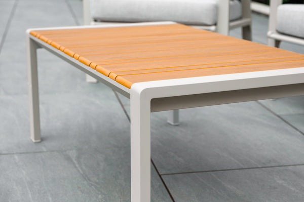 Outdoor sofa and chair set