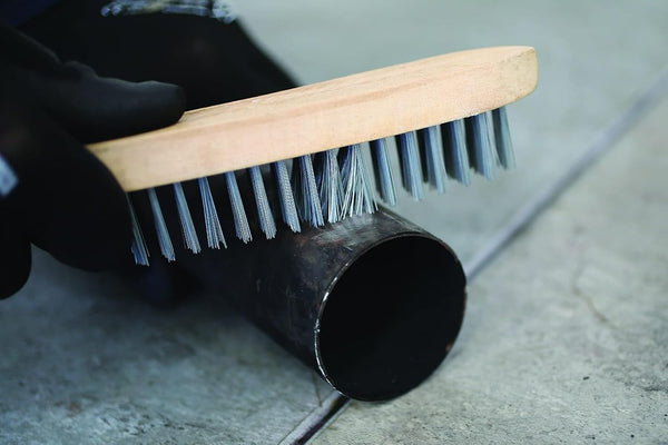 Heavy duty metal cleaning brush