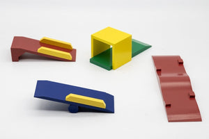 Children's wooden golf play set with carry bag