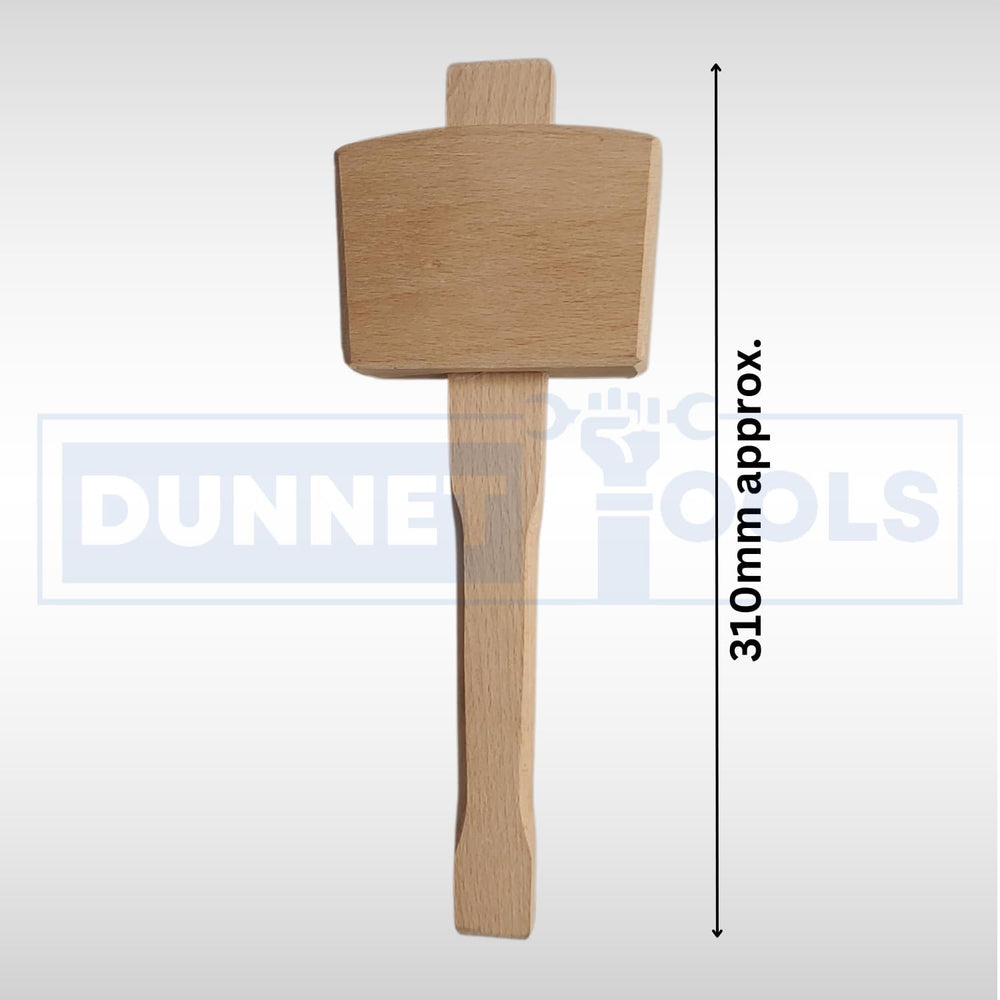 Beechwood carpenter's mallet with ergonomic handle