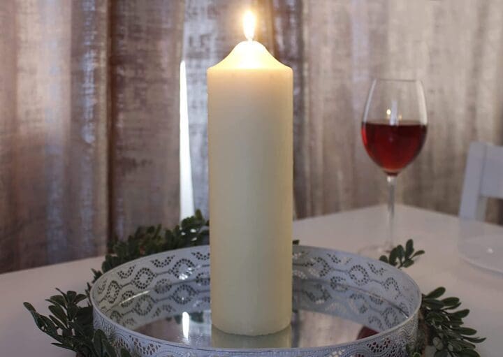 decorative-vanilla-scented-pillar-candles-24cm