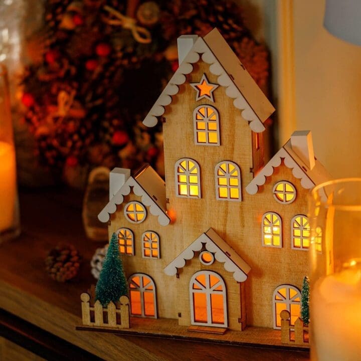eye-catching-christmas-light-up-wooden-house-decor