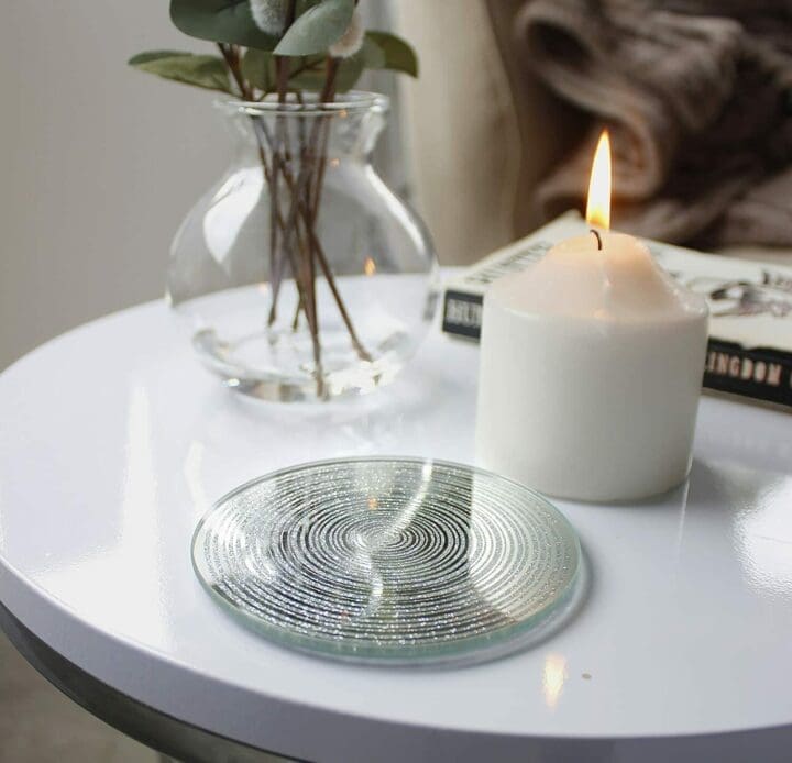 glittering-round-silver-candle-plate-10cm