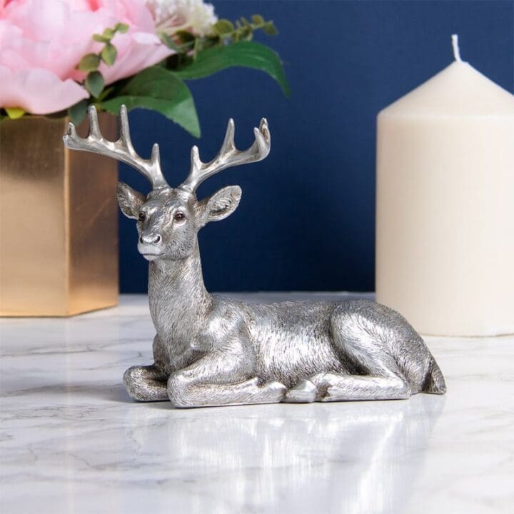 lying-silver-effect-resin-deer-statue-16-x-7-x-12-cm