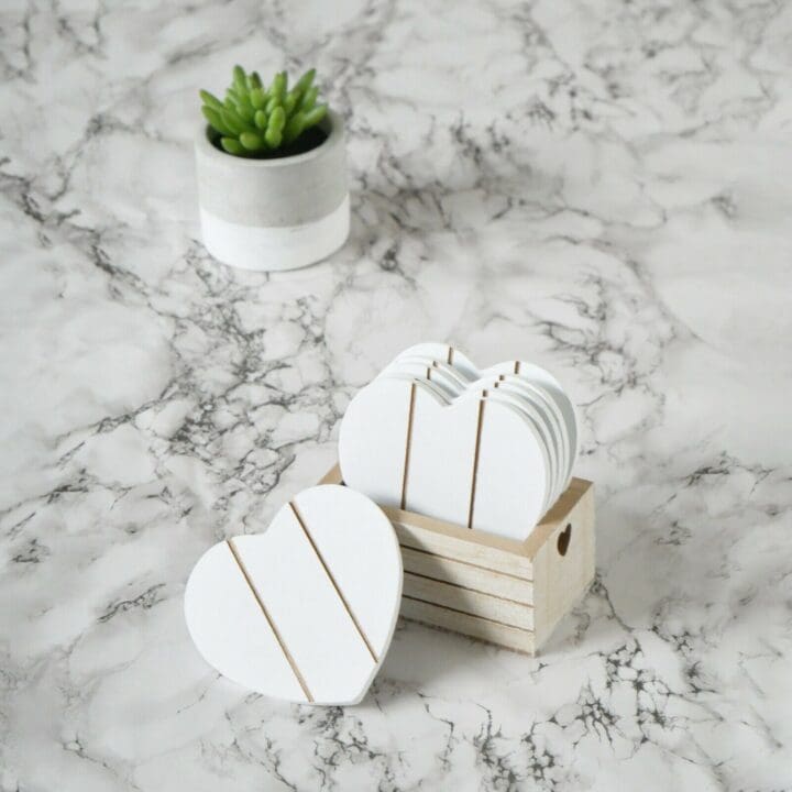 wooden-white-heart-coasters-with-storage-box-6-pcs