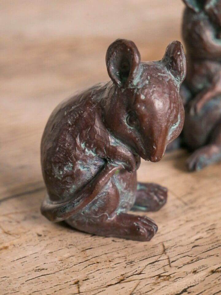 4pc-Resin-Mice-Garden-Ornaments-4-scaled