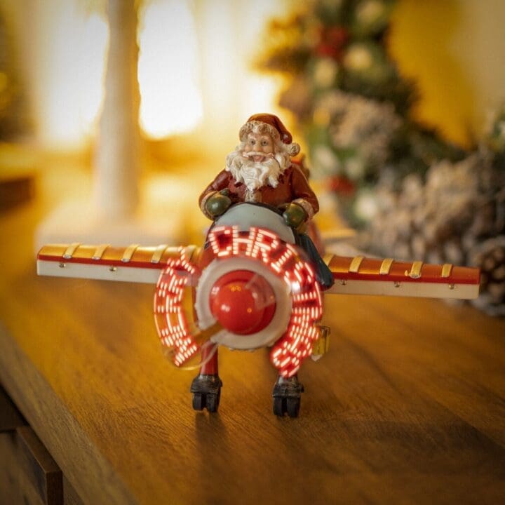 Flying-Santa-Christmas-Ornamnet
