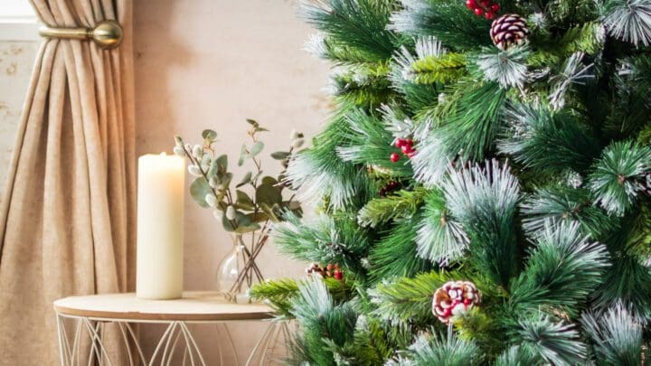 pvc-artificial-christmas-tree-ornament-pine-cones