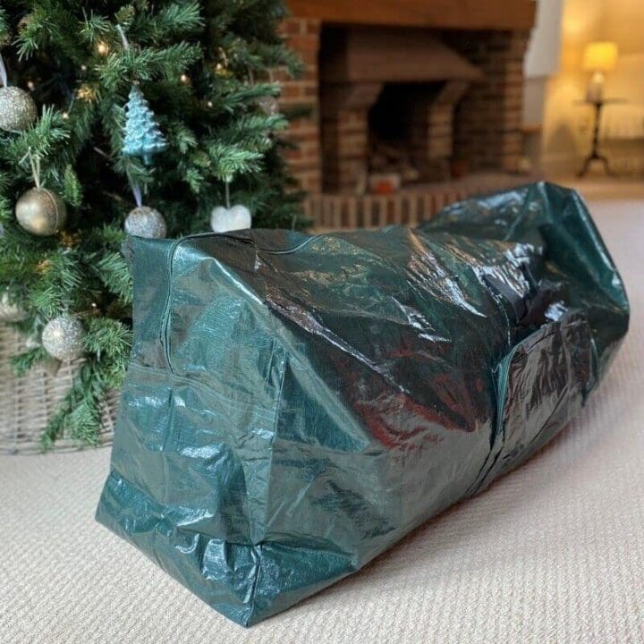 waterproof-reusable-handy-christmas-tree-storage-bag