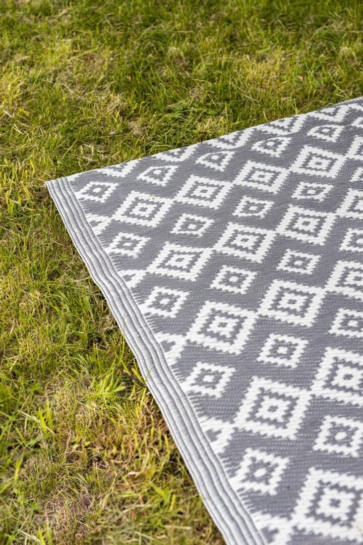 modern-shiraz-slate-large-alfresco-indoor-outdoor-rug